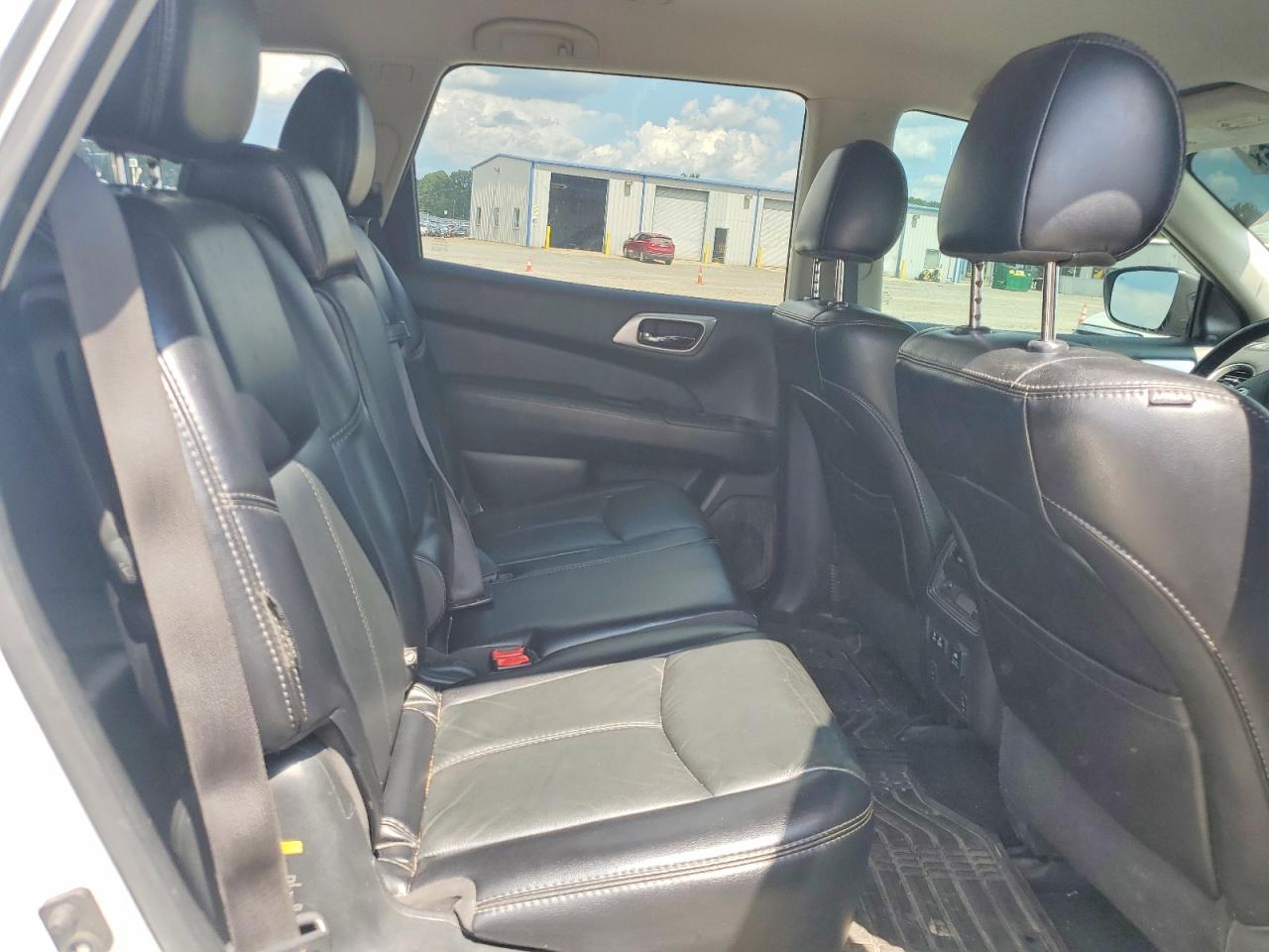 2020 NISSAN PATHFINDER