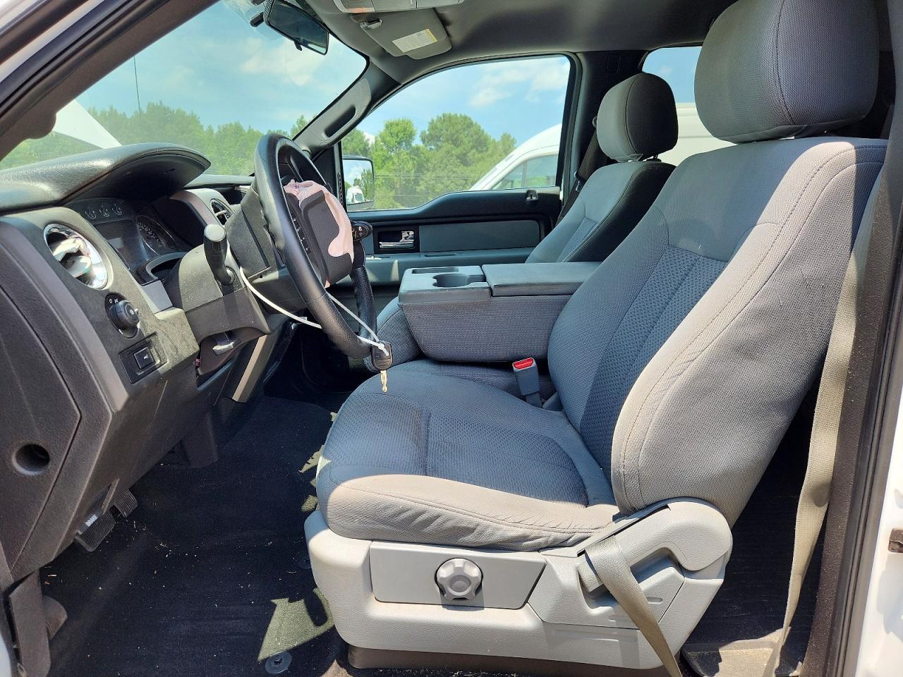 2013 FORD F150