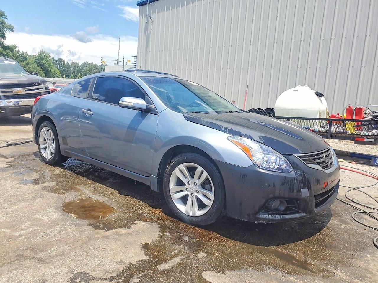 2011 NISSAN ALTIMA