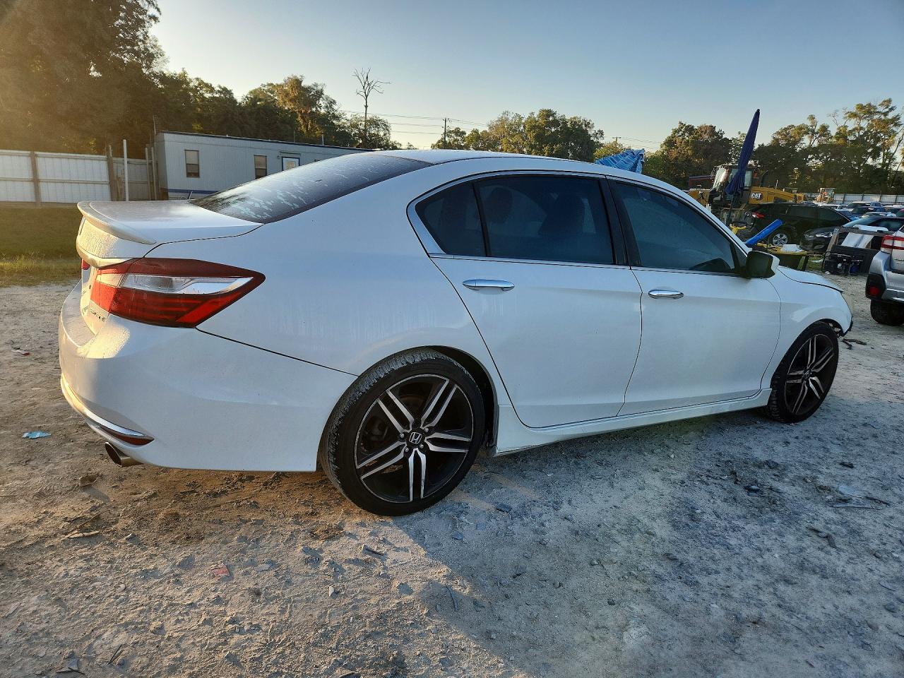 2016 HONDA ACCORD