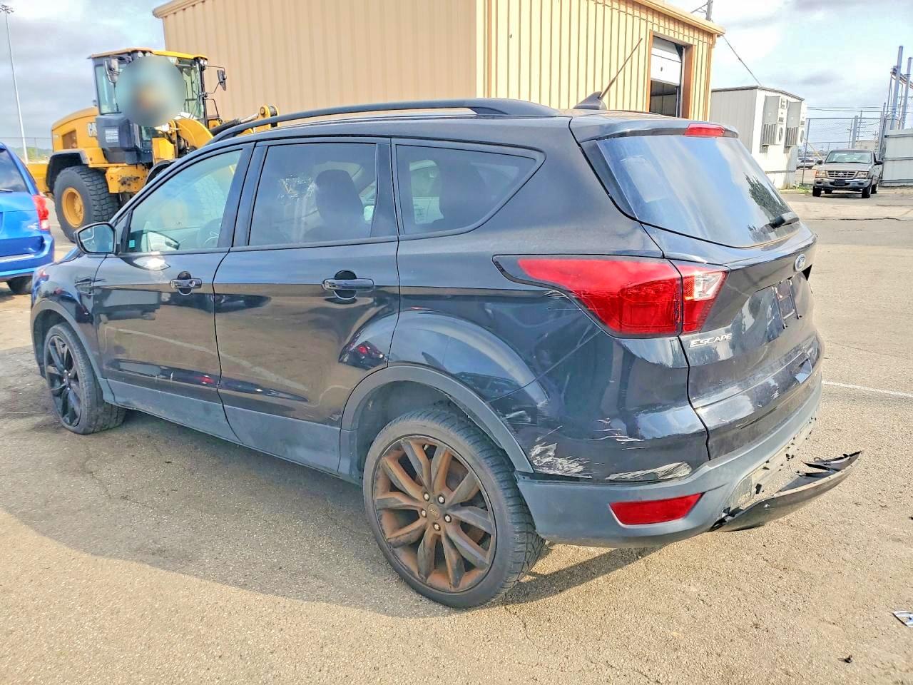 2019 FORD ESCAPE