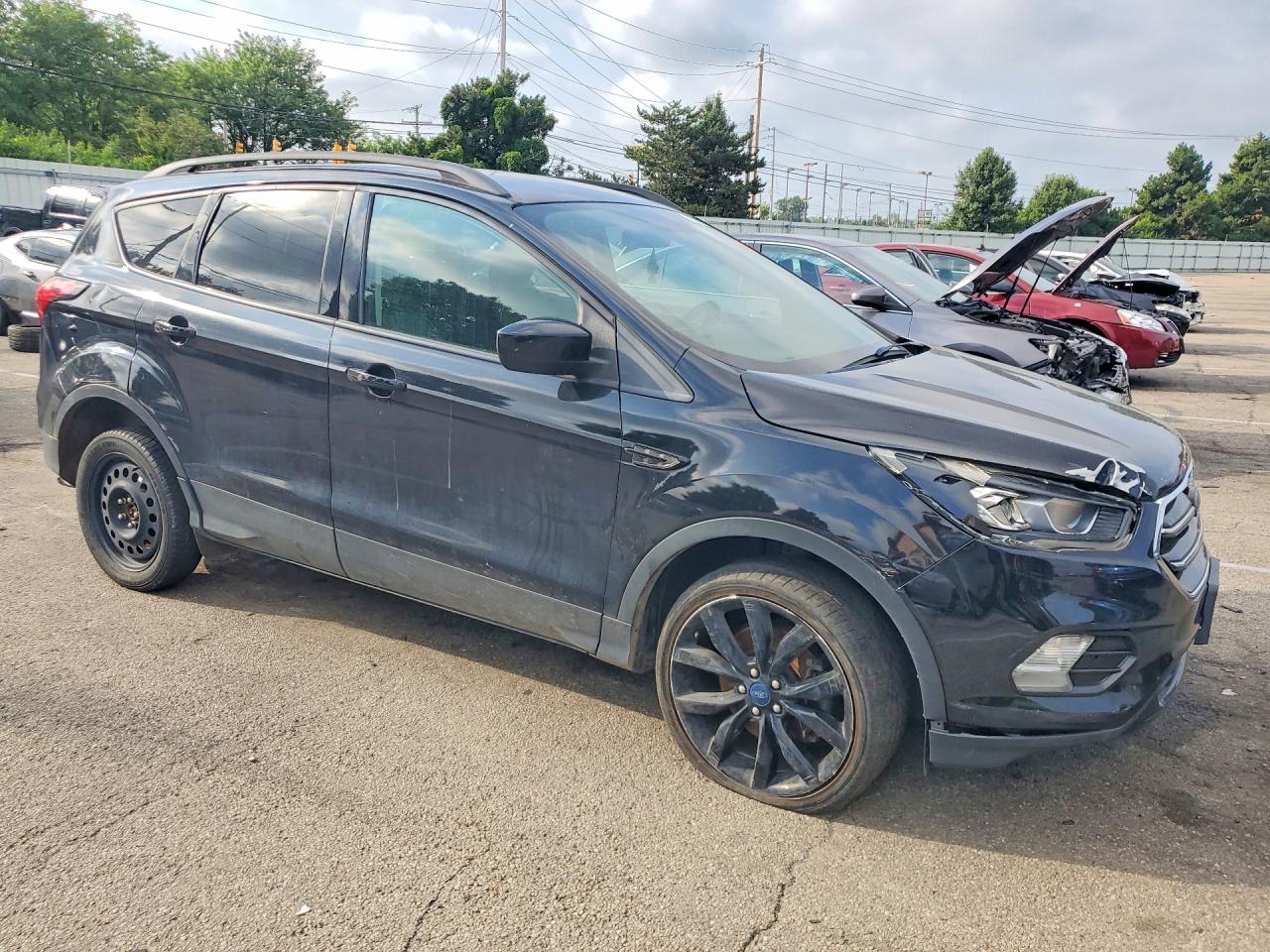 2019 FORD ESCAPE