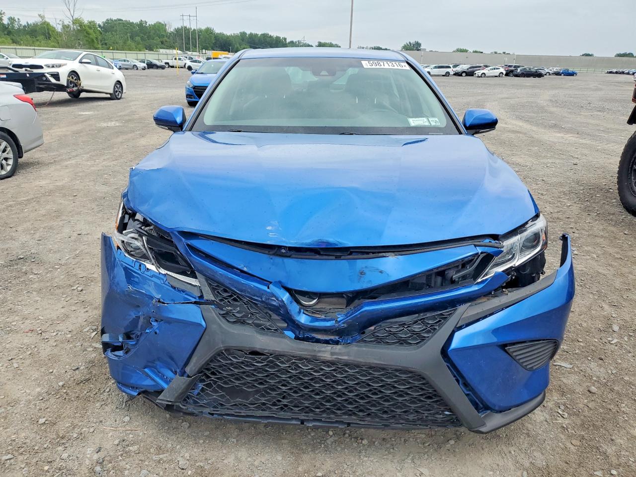 2018 TOYOTA CAMRY
