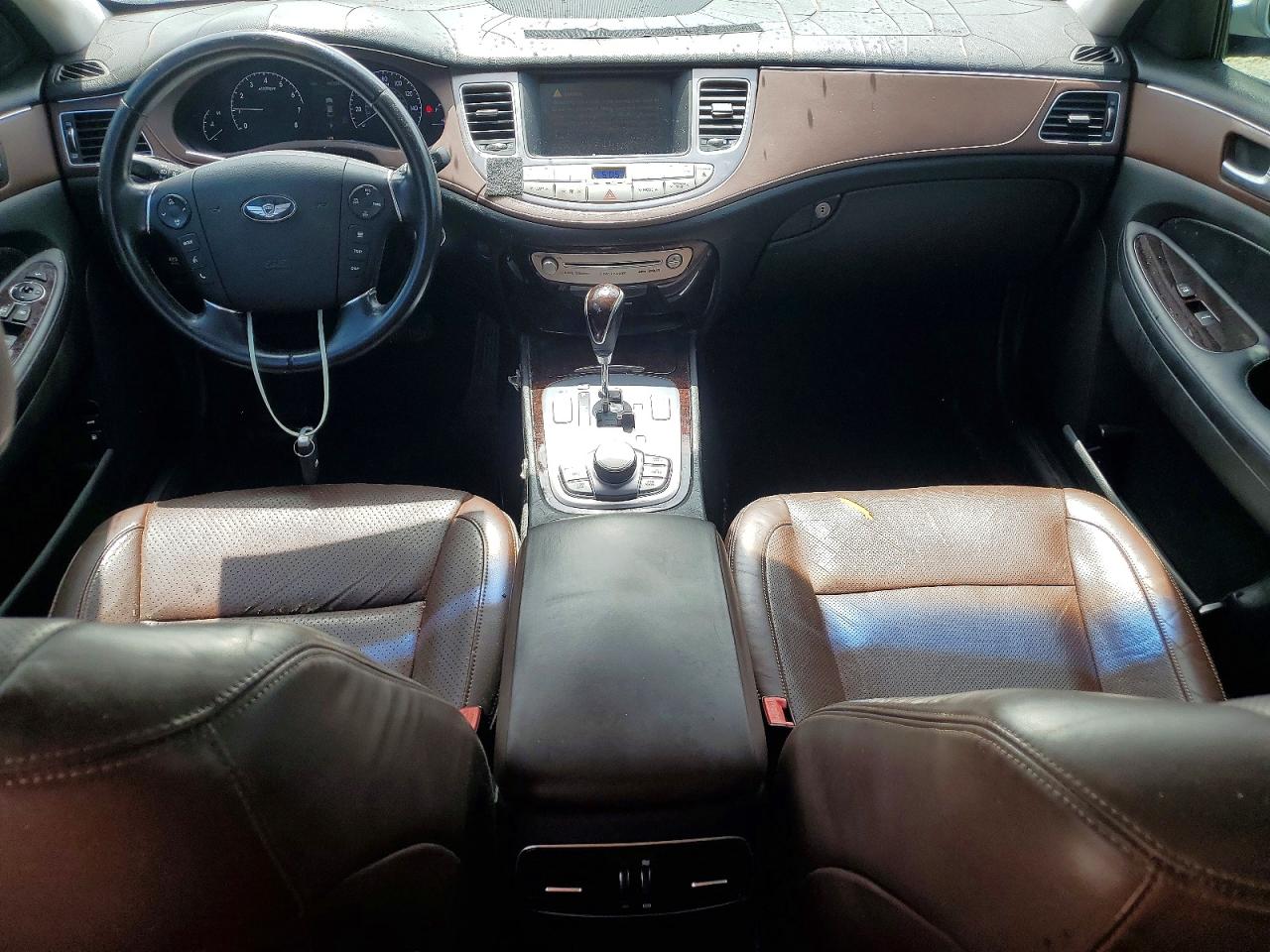 2012 HYUNDAI GENESIS
