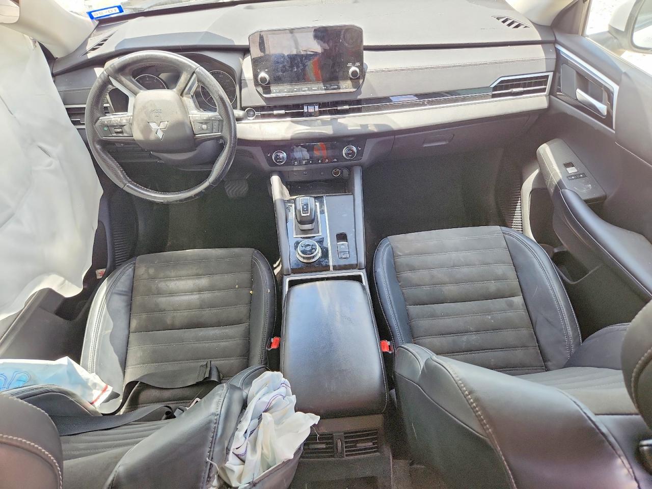 2022 MITSUBISHI OUTLANDER
