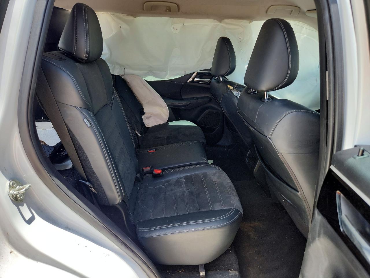 2022 MITSUBISHI OUTLANDER