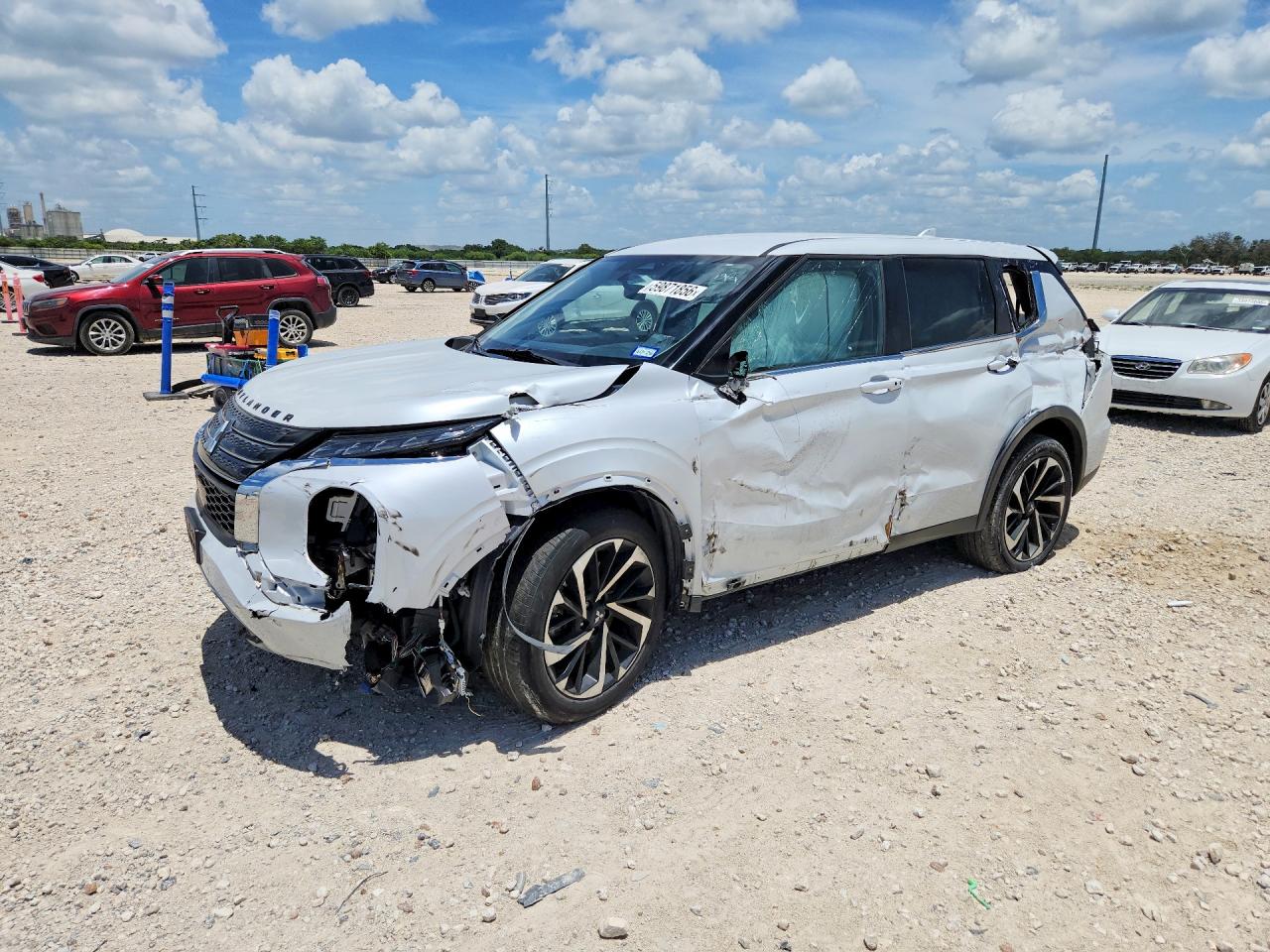 2022 MITSUBISHI OUTLANDER