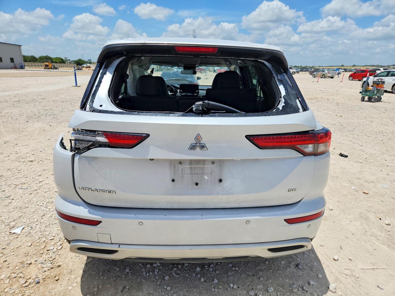 2022 MITSUBISHI OUTLANDER