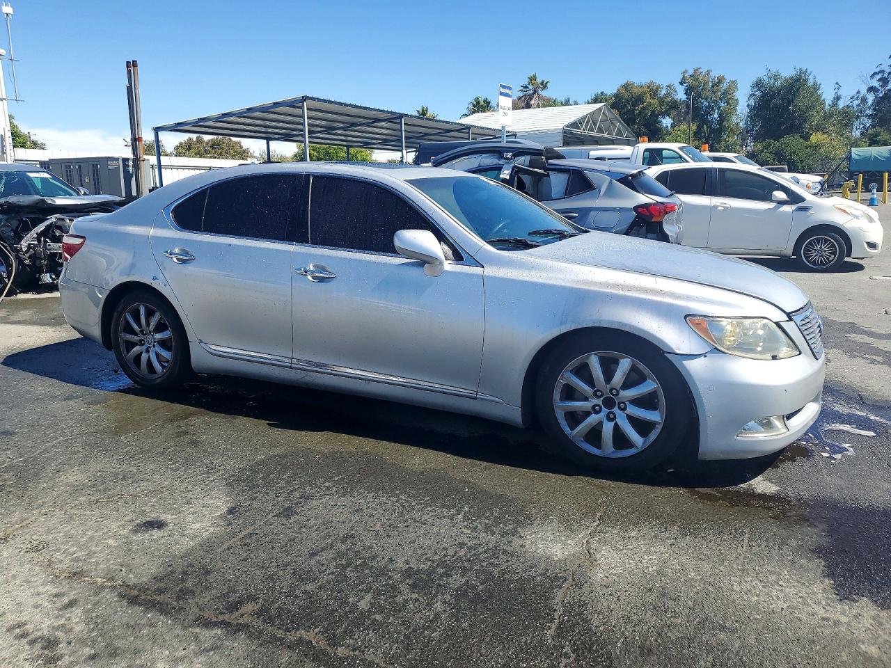 2007 LEXUS LS460