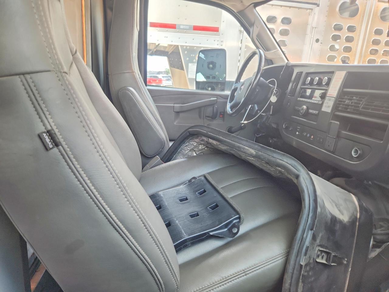 2022 GMC SAVANA