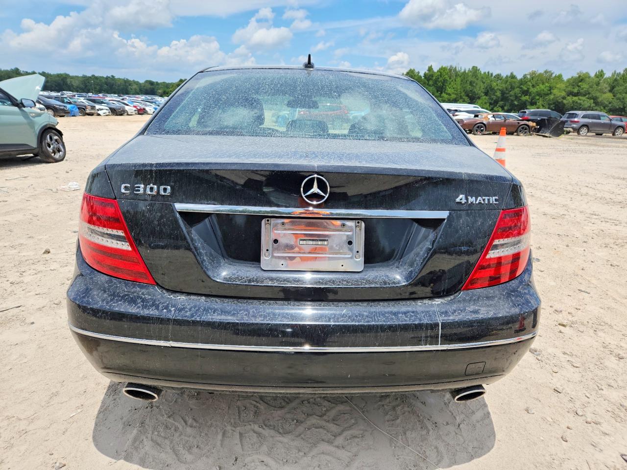 2012 MERCEDES-BENZ C-CLASS