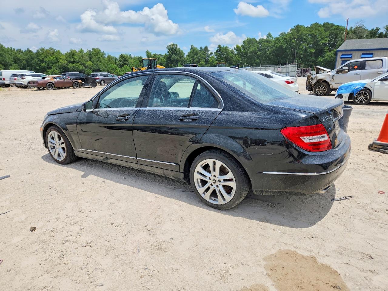 2012 MERCEDES-BENZ C-CLASS