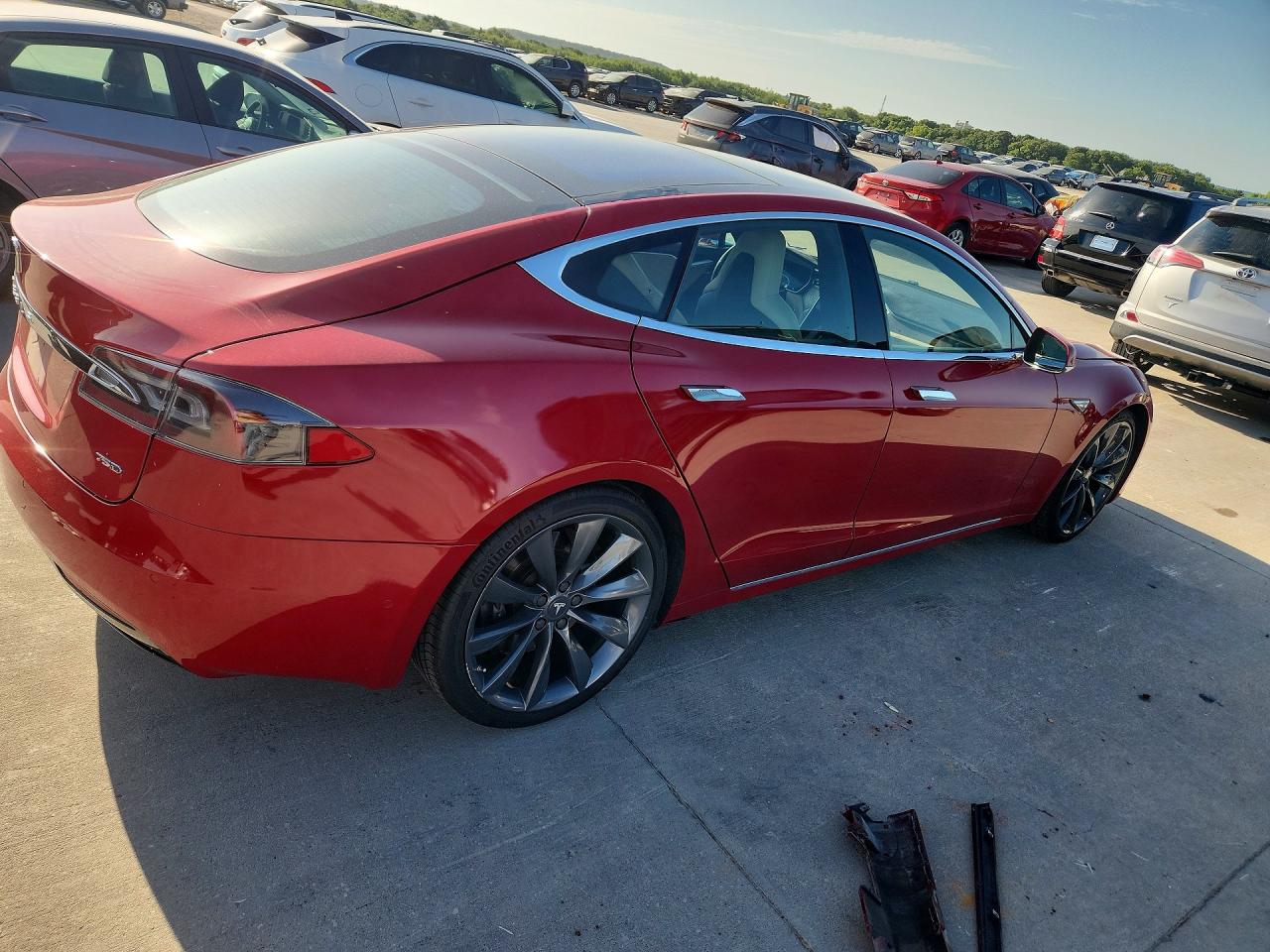 2016 TESLA MODEL S