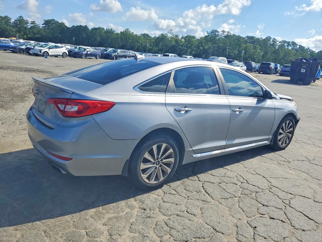 2016 HYUNDAI SONATA