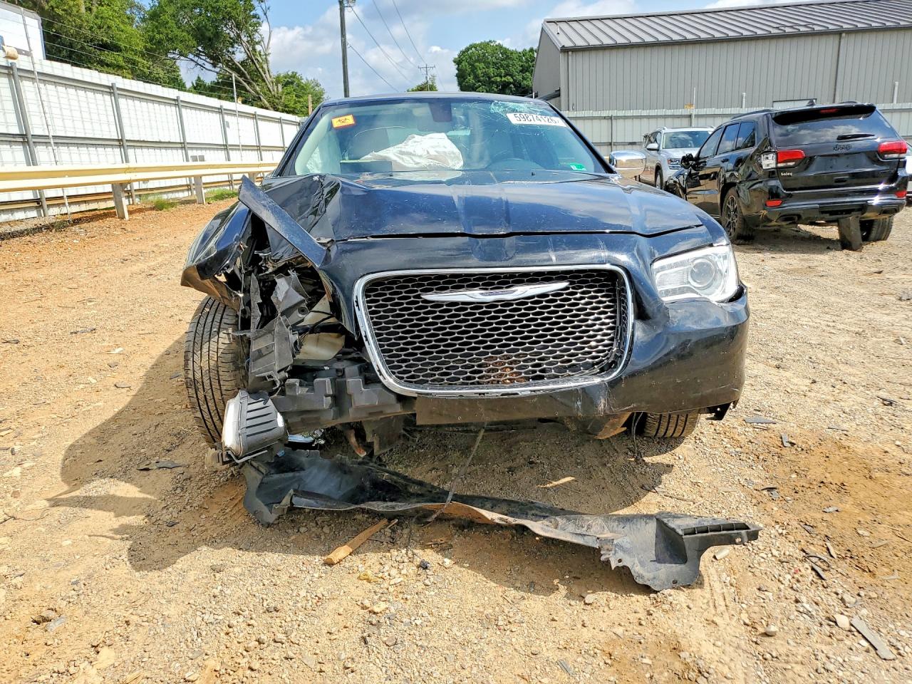 2016 CHRYSLER 300