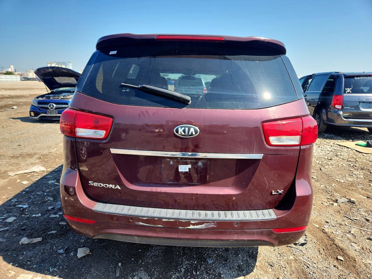 2016 KIA SEDONA