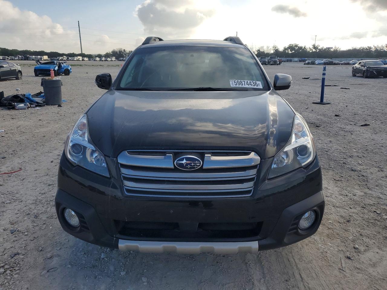 2013 SUBARU OUTBACK