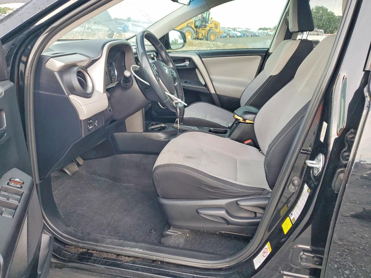 2016 TOYOTA RAV4