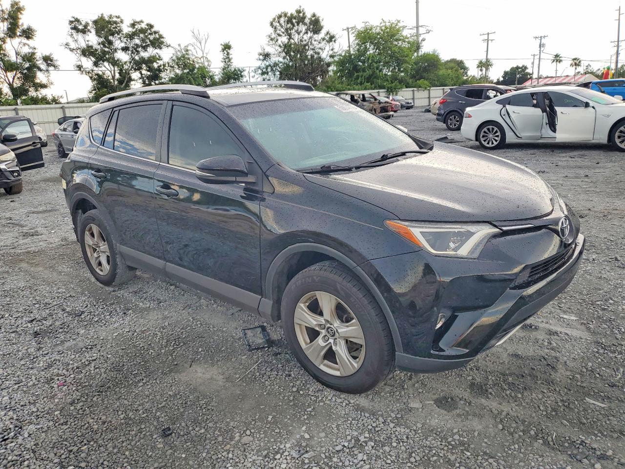 2016 TOYOTA RAV4