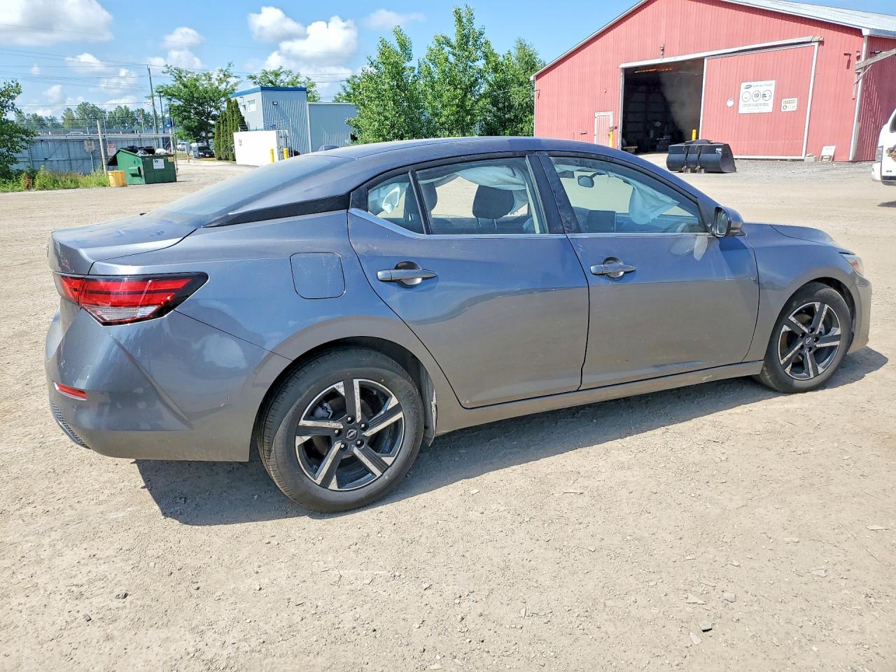 2025 NISSAN SENTRA