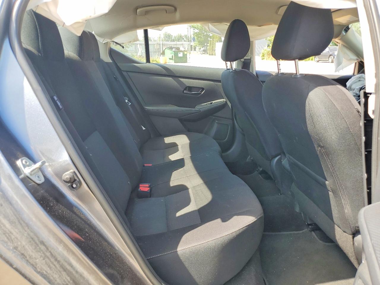 2025 NISSAN SENTRA