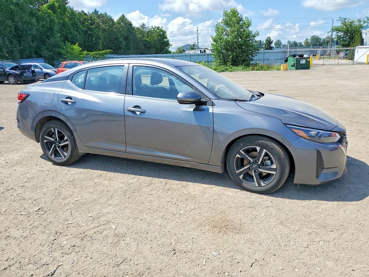 2025 NISSAN SENTRA