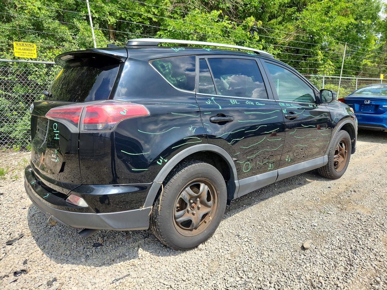 2016 TOYOTA RAV4