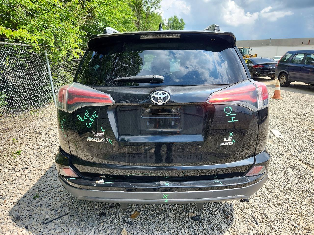 2016 TOYOTA RAV4