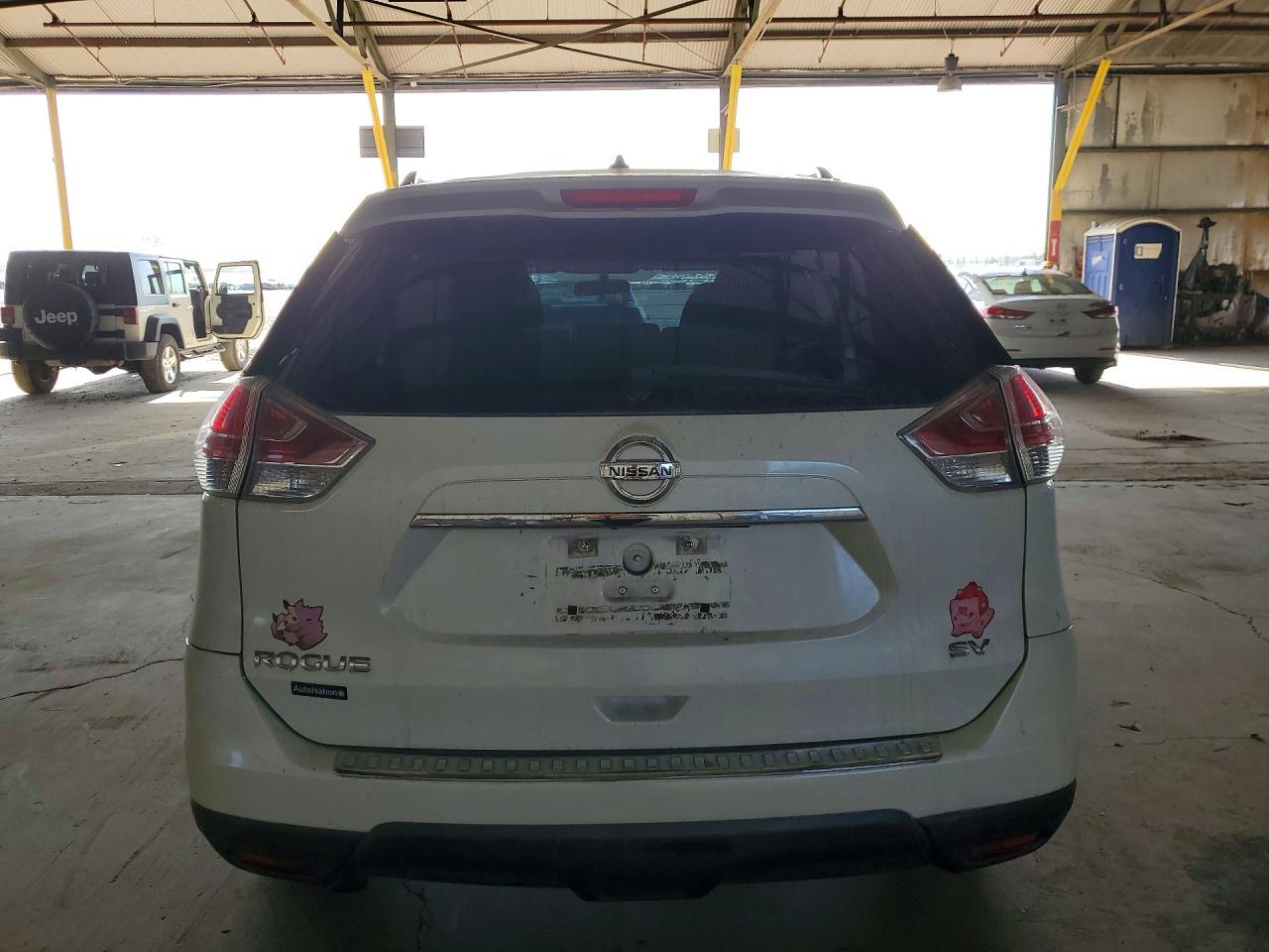 2015 NISSAN ROGUE