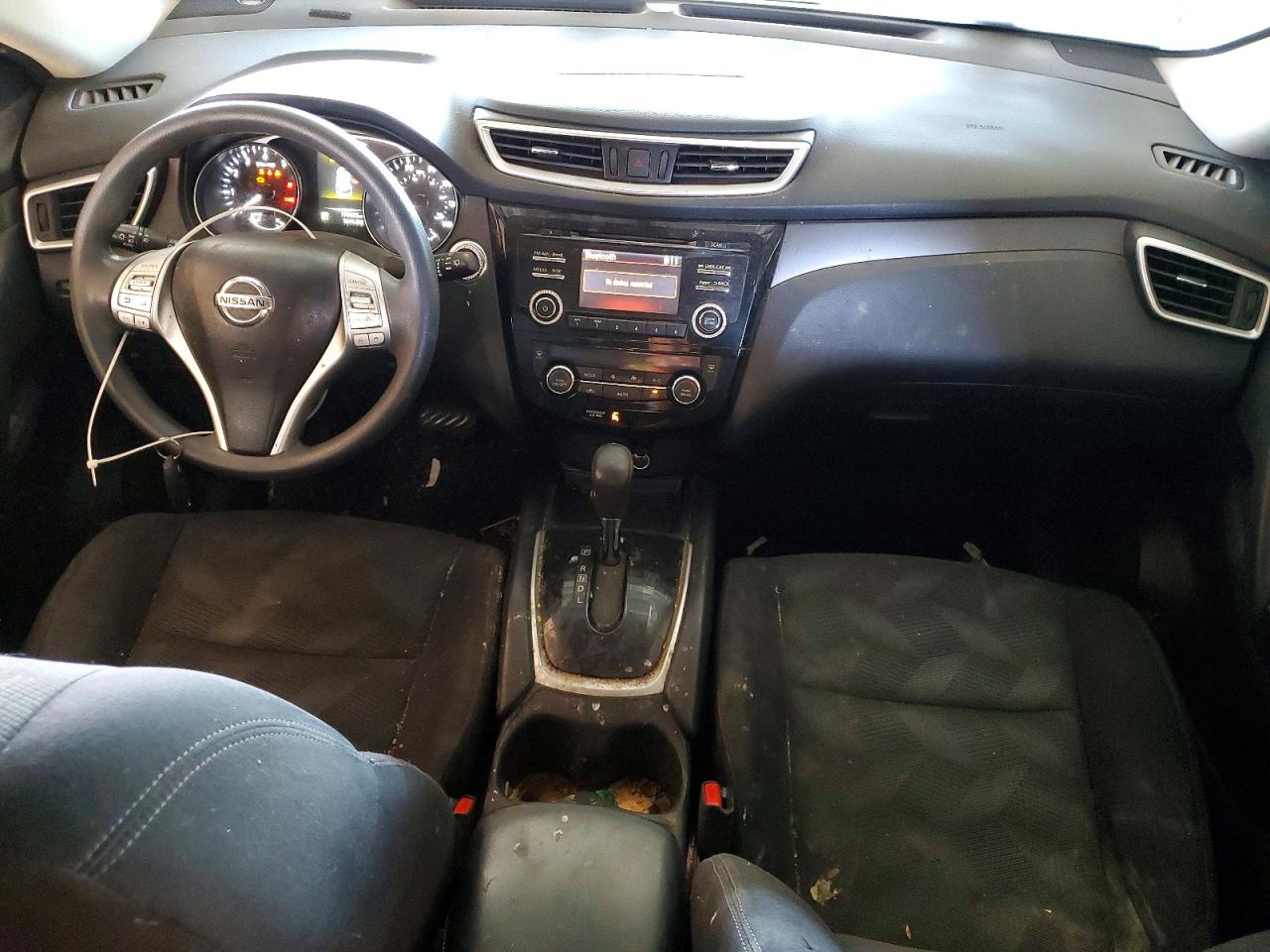 2015 NISSAN ROGUE