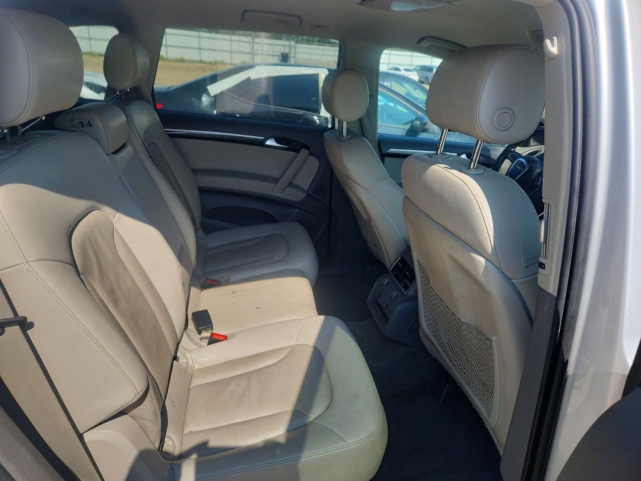 2011 AUDI Q7