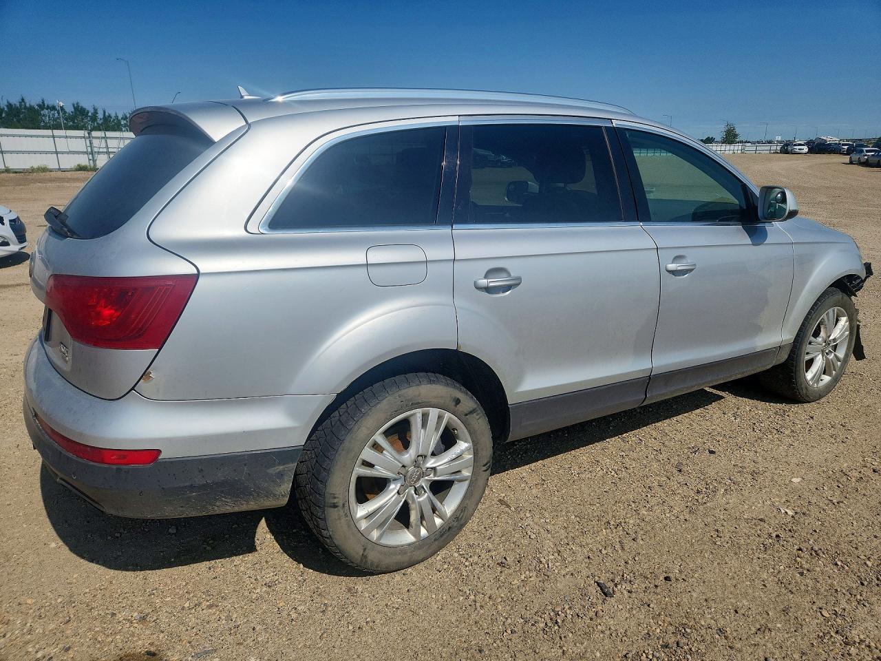 2011 AUDI Q7