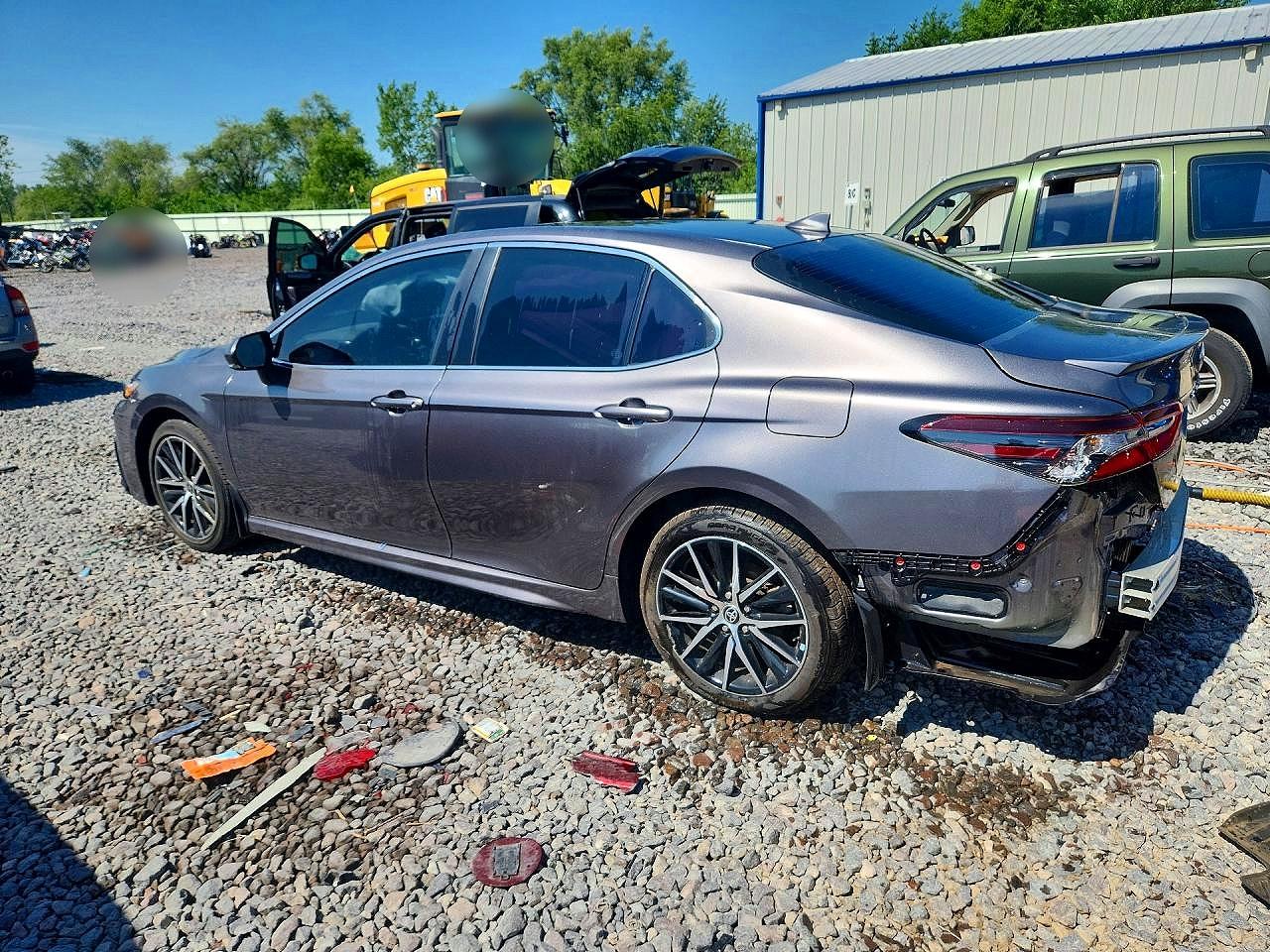 2023 TOYOTA CAMRY