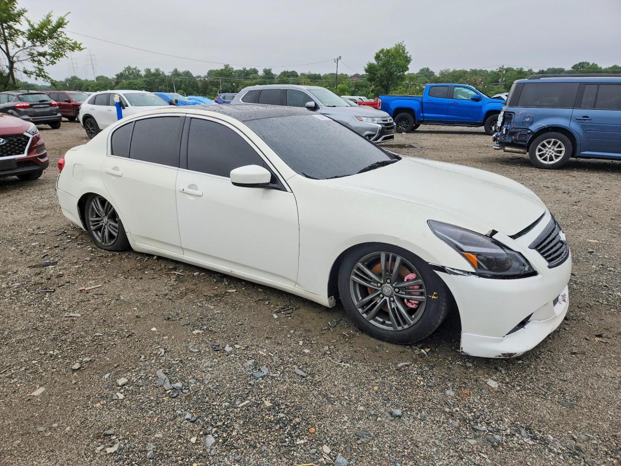 2012 INFINITI G37