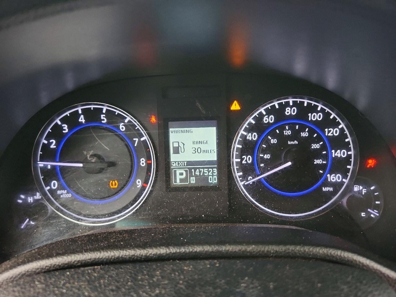 2012 INFINITI G37