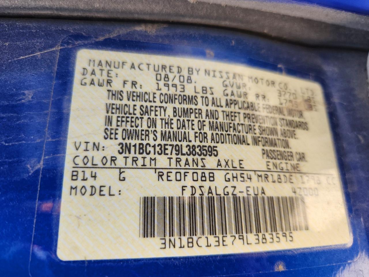 2009 NISSAN VERSA