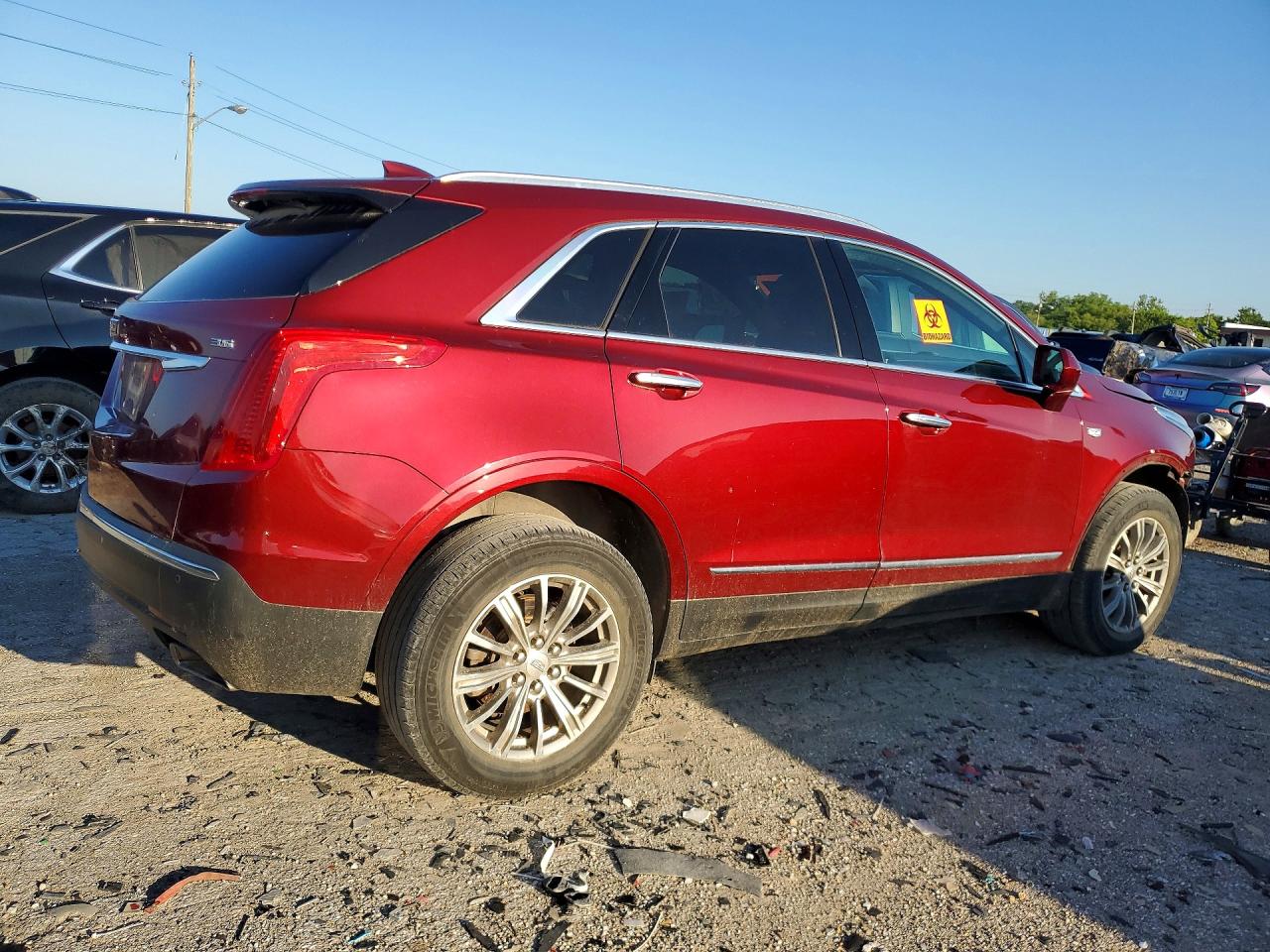 2017 CADILLAC XT5