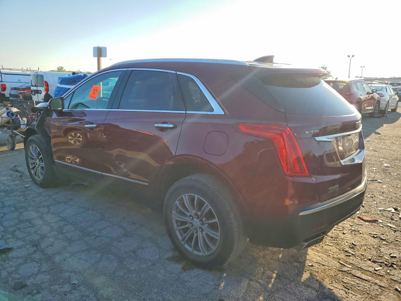 2017 CADILLAC XT5