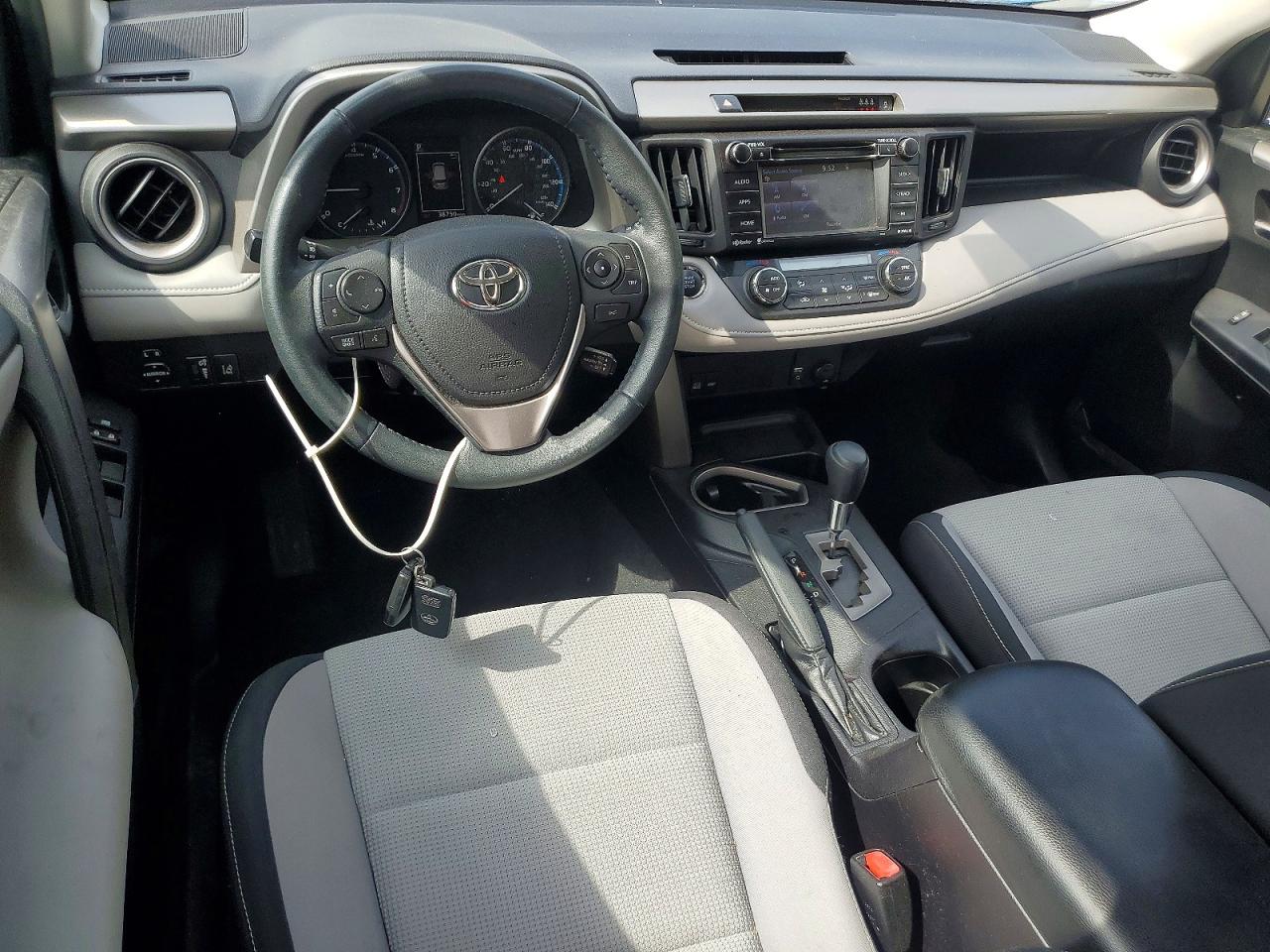 2018 TOYOTA RAV4