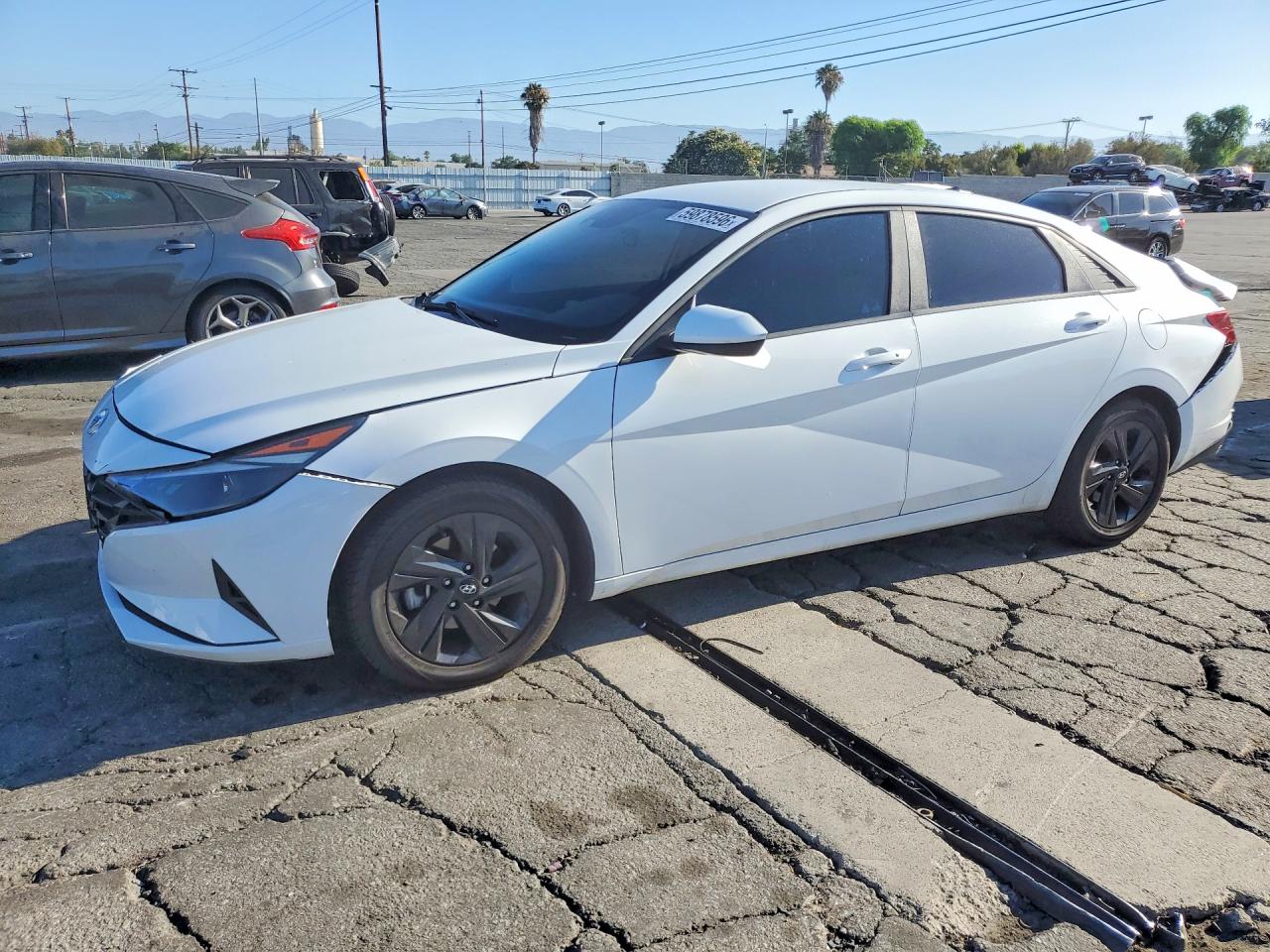 2023 HYUNDAI ELANTRA