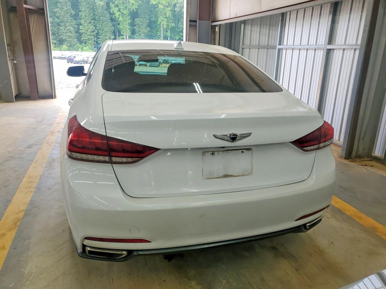 2016 HYUNDAI GENESIS