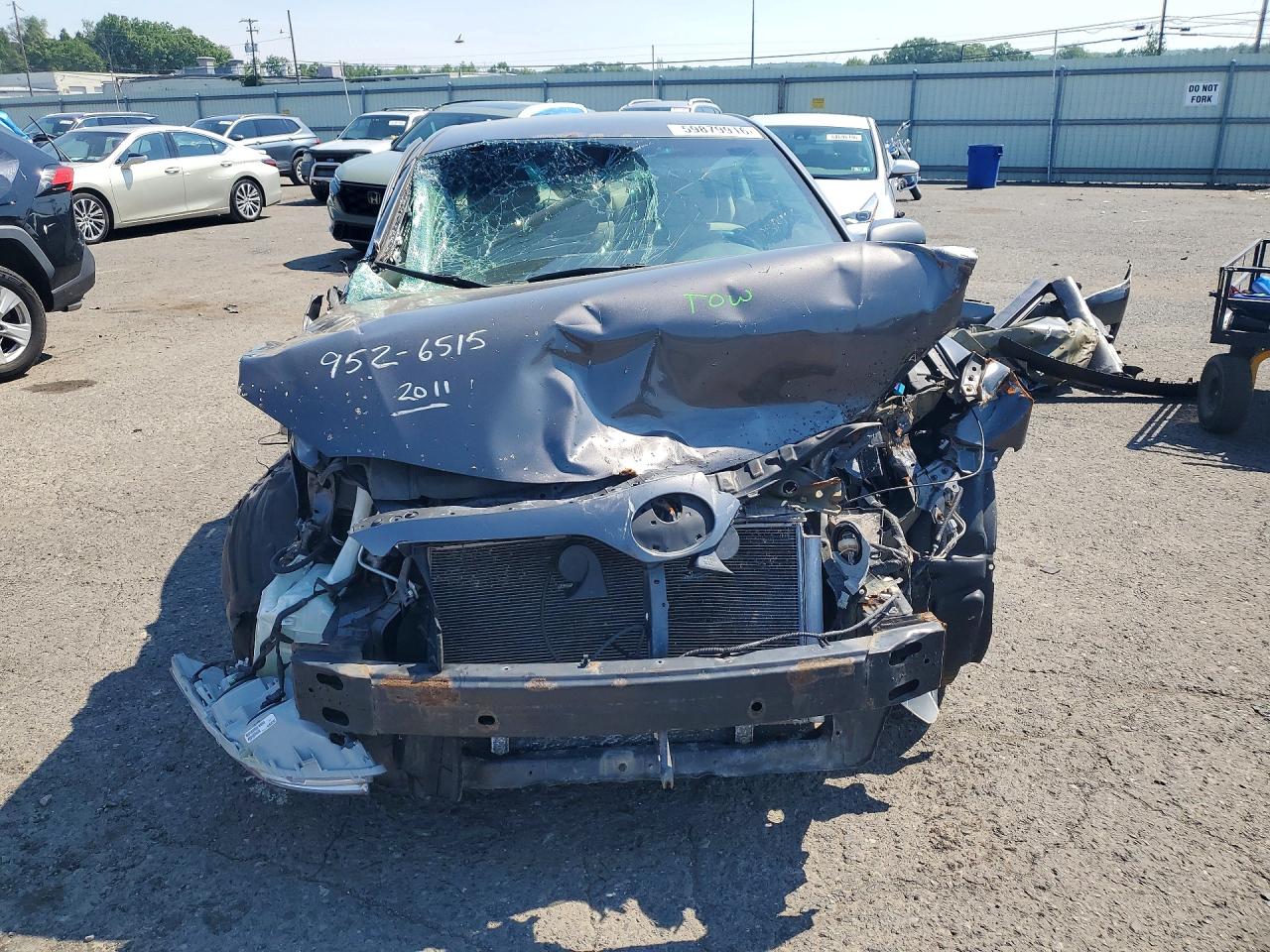 2011 TOYOTA CAMRY