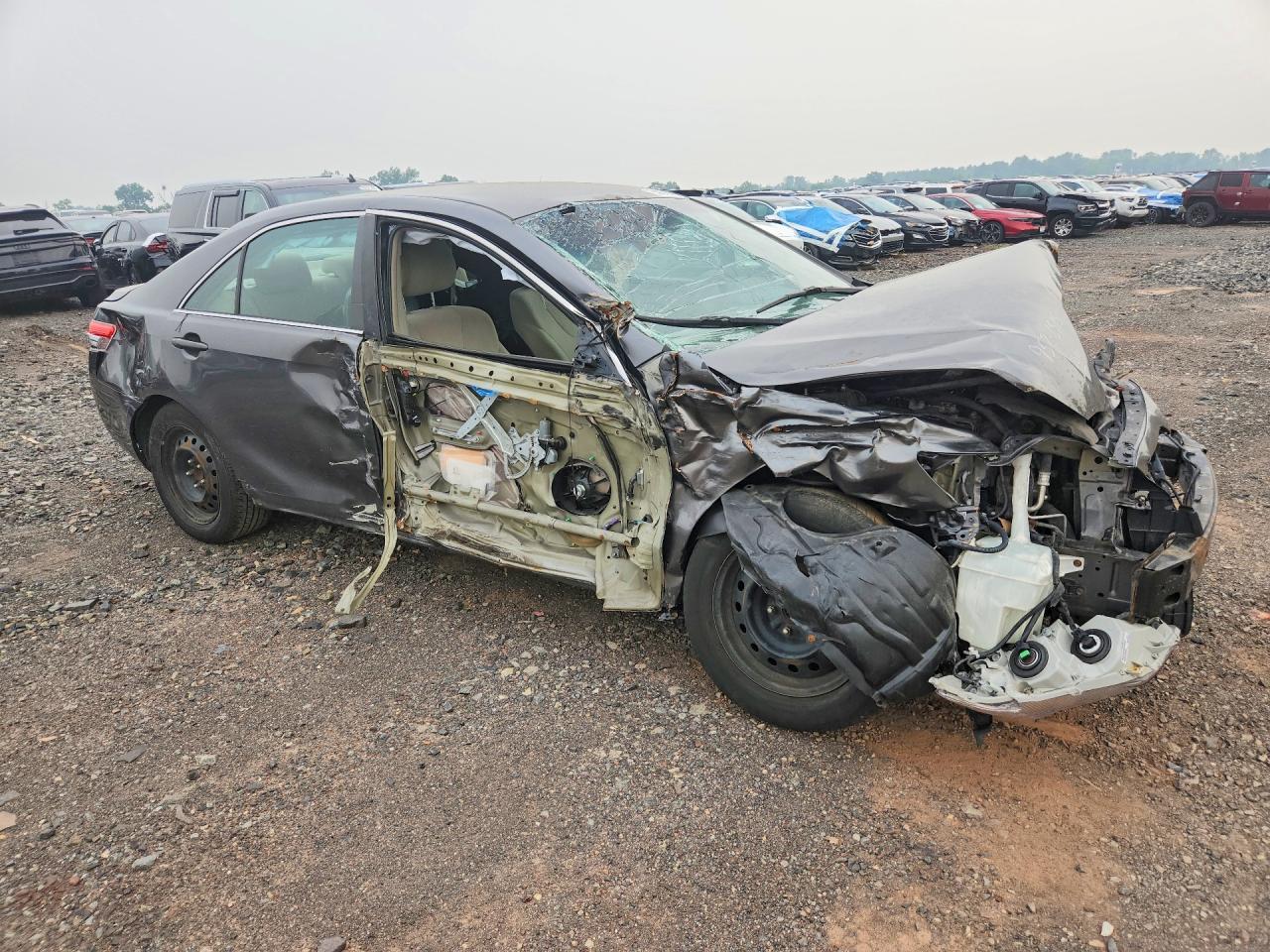 2011 TOYOTA CAMRY