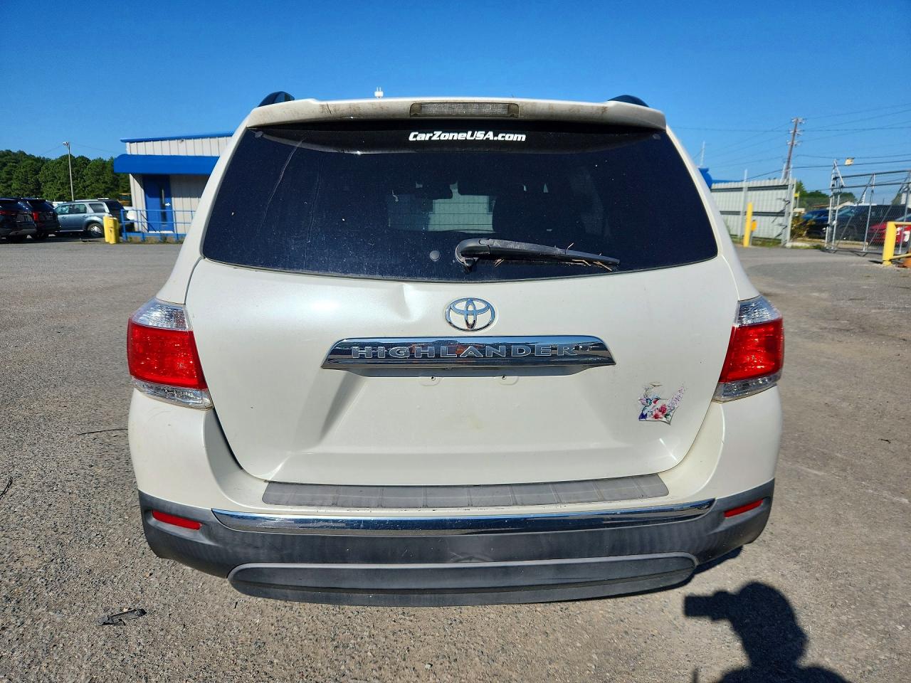 2011 TOYOTA HIGHLANDER