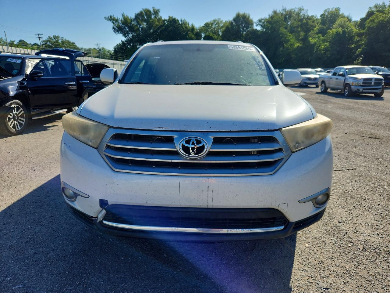 2011 TOYOTA HIGHLANDER