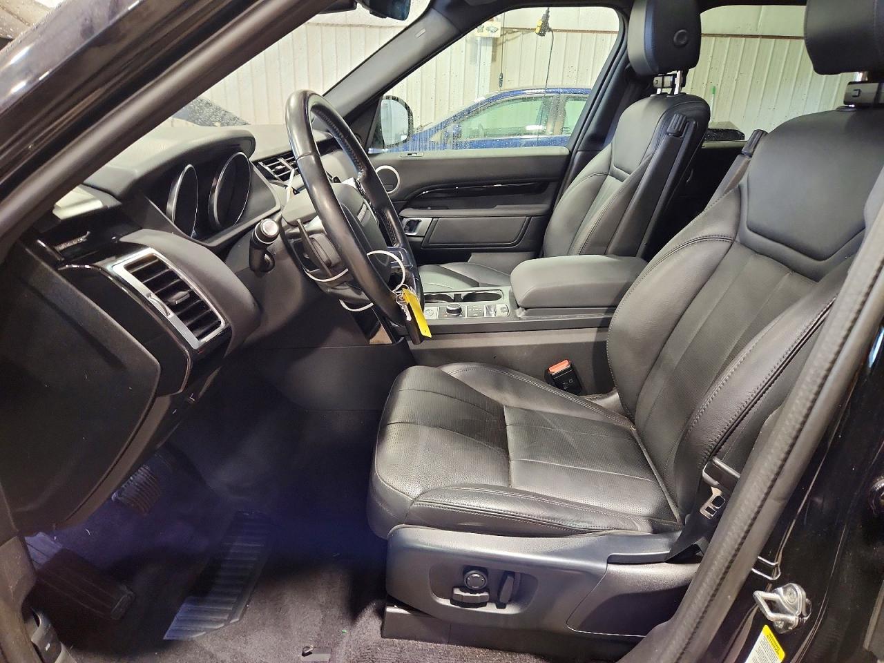 2020 LAND ROVER DISCOVERY