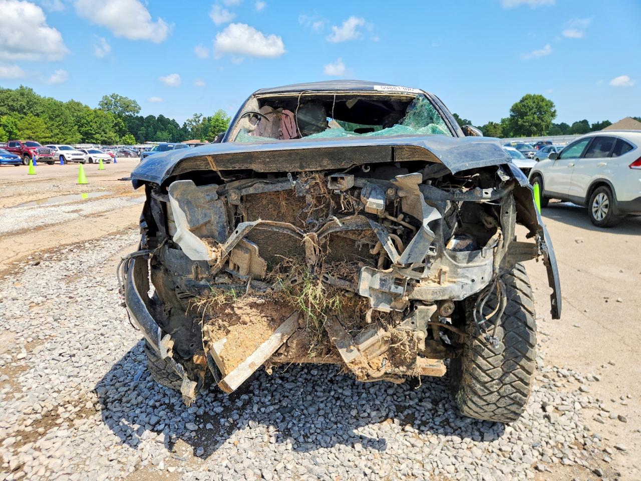 2017 TOYOTA TACOMA