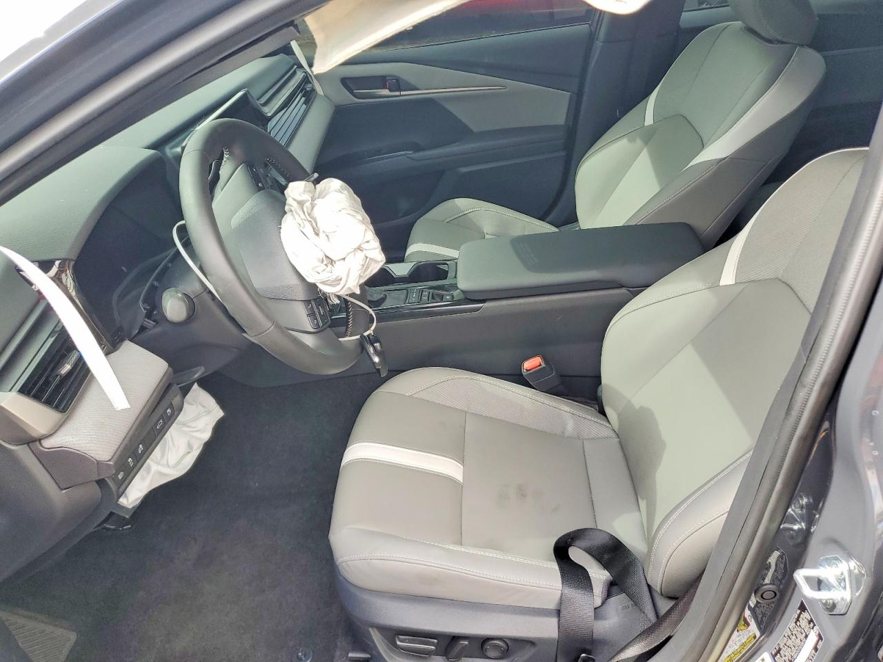 2026 TOYOTA CAMRY