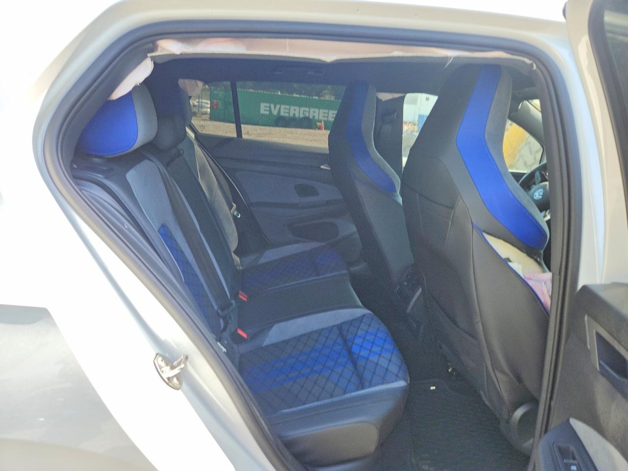 2025 VOLKSWAGEN GOLF