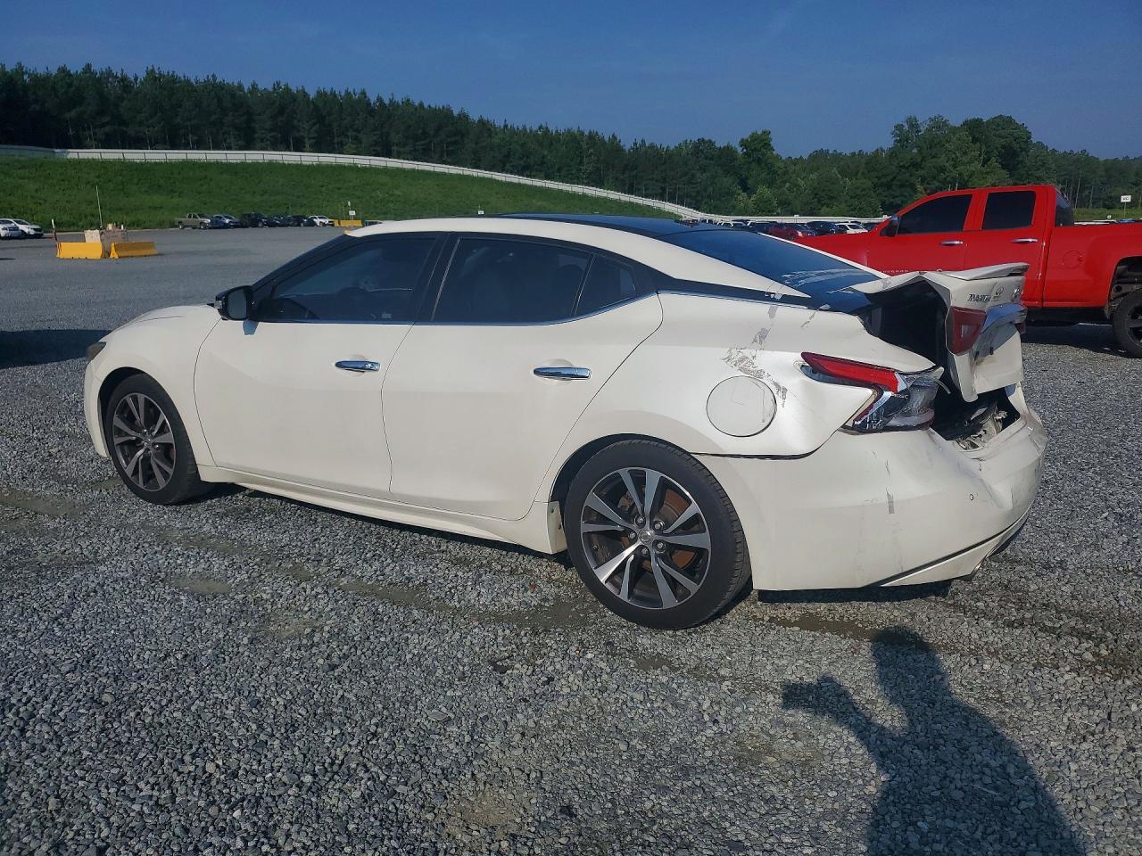 2016 NISSAN MAXIMA